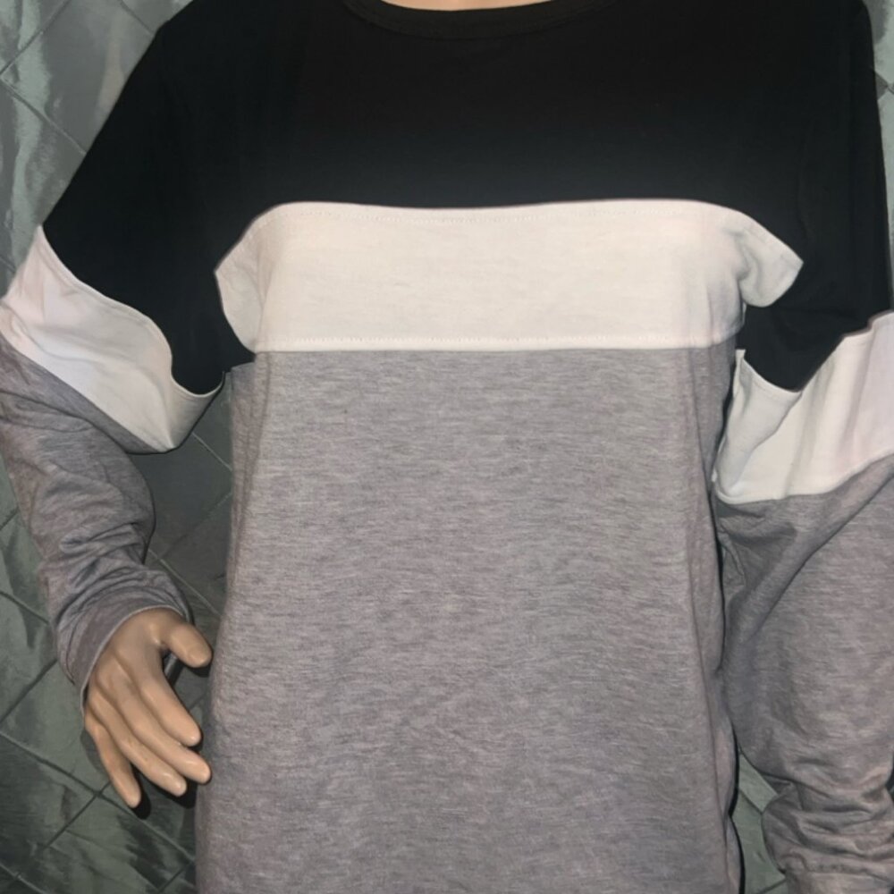 Womens Small Black White Gray Stripe Casual Loose‎ Long Sleeve Crewneck Pullover